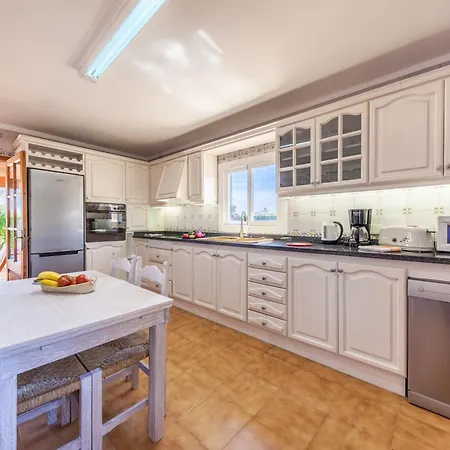 Hébergement de vacances Tia